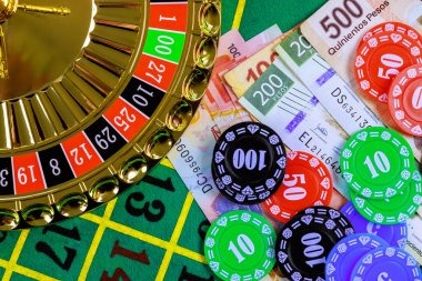 slots demo dashboard showing Free Fire World Series, live casino tables, and slot game options side by side